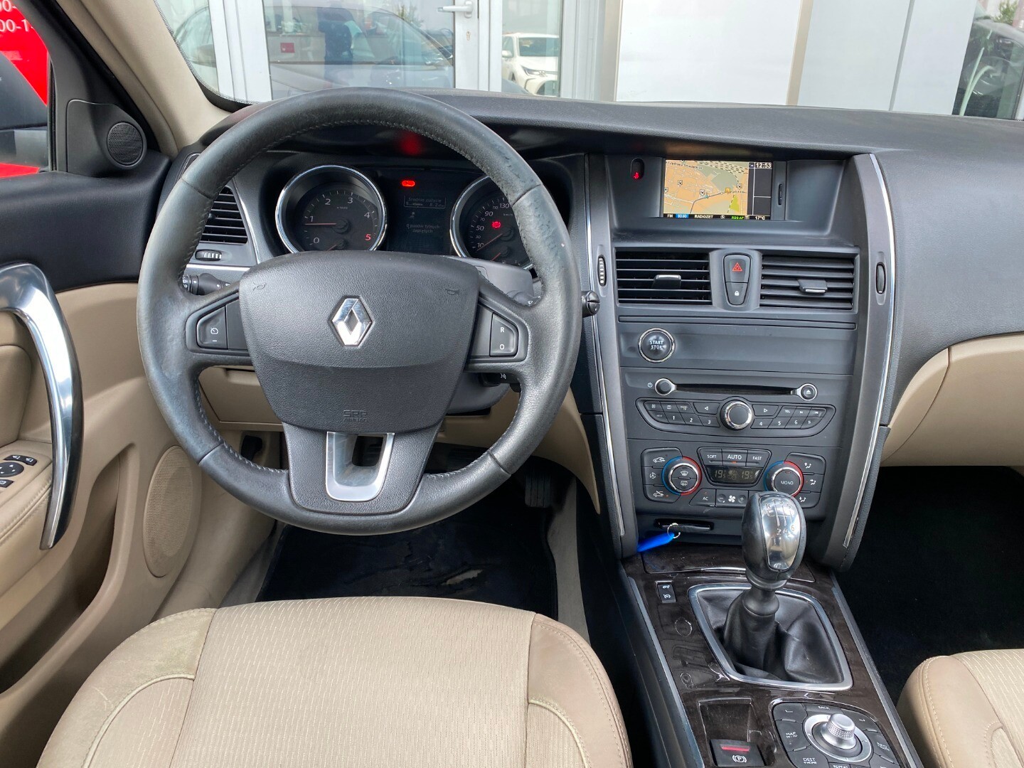 Renault Latitude
