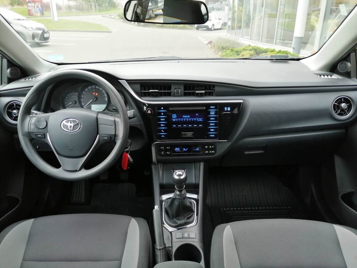 Toyota Auris