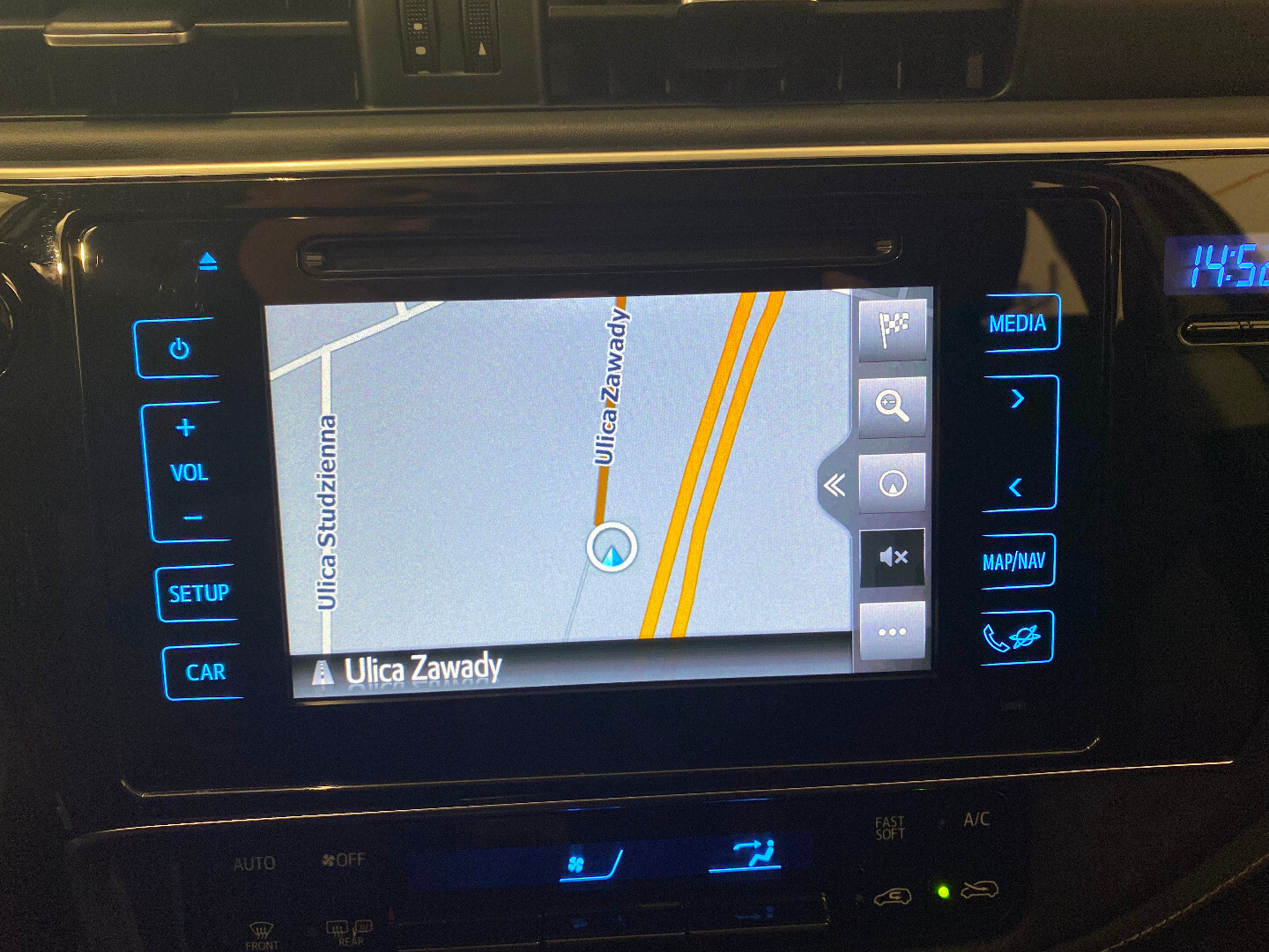 Toyota Auris