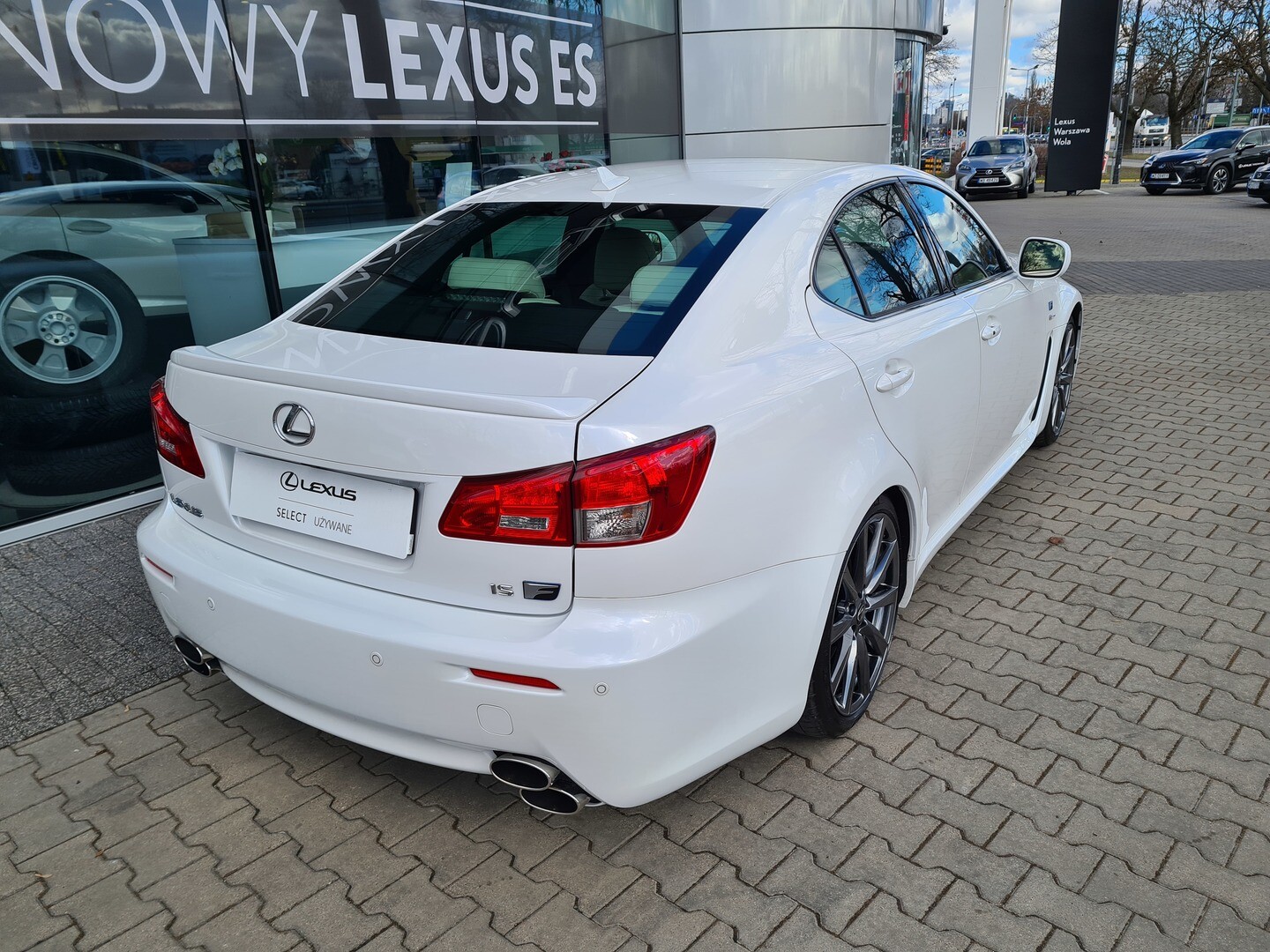 Lexus IS