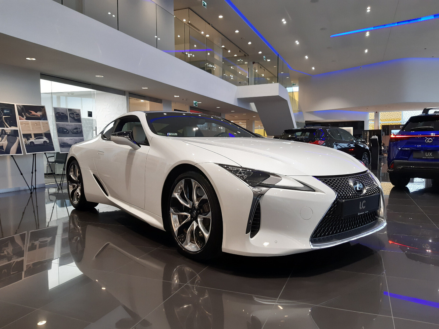 Lexus LC