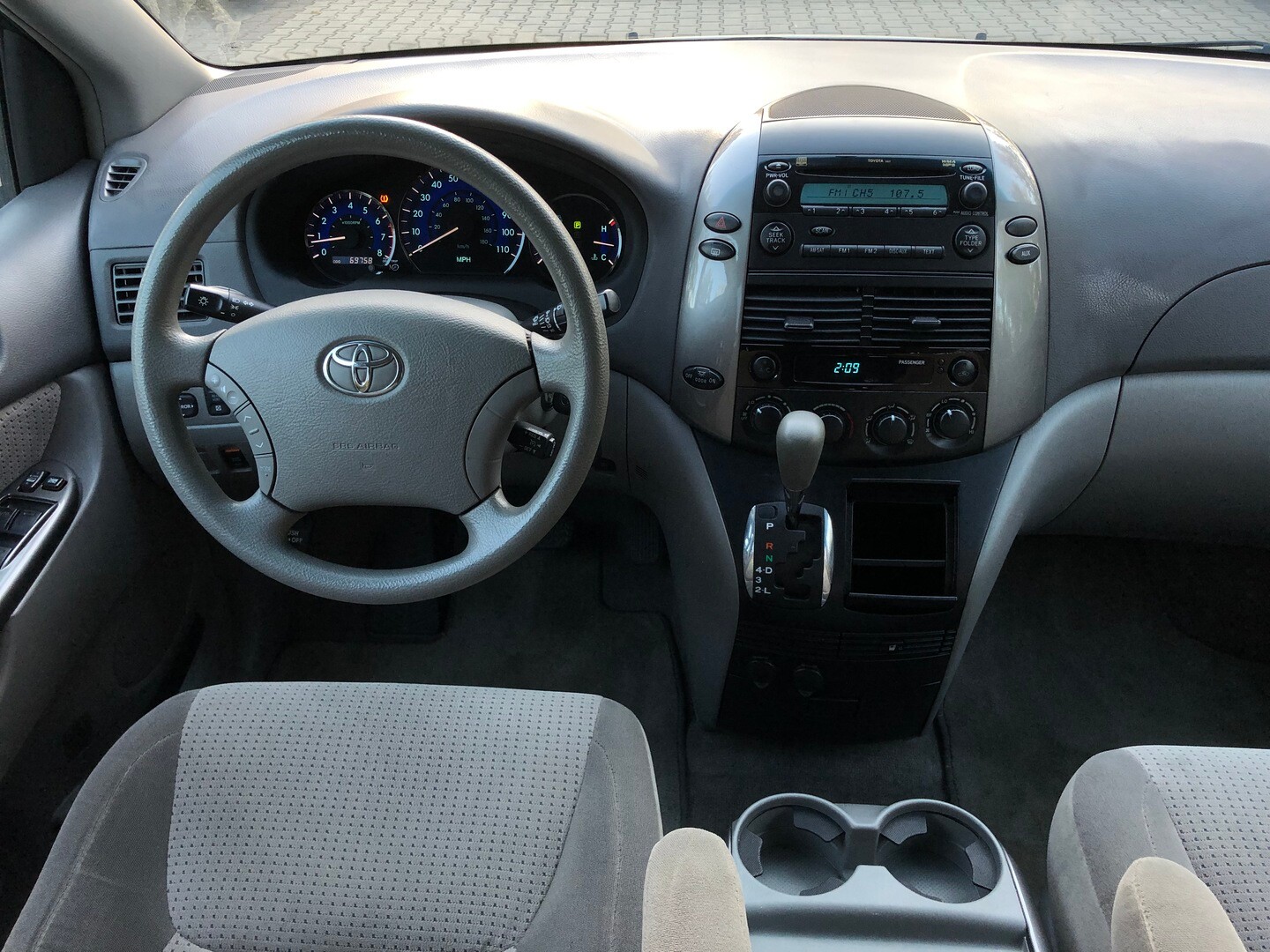 Toyota Sienna