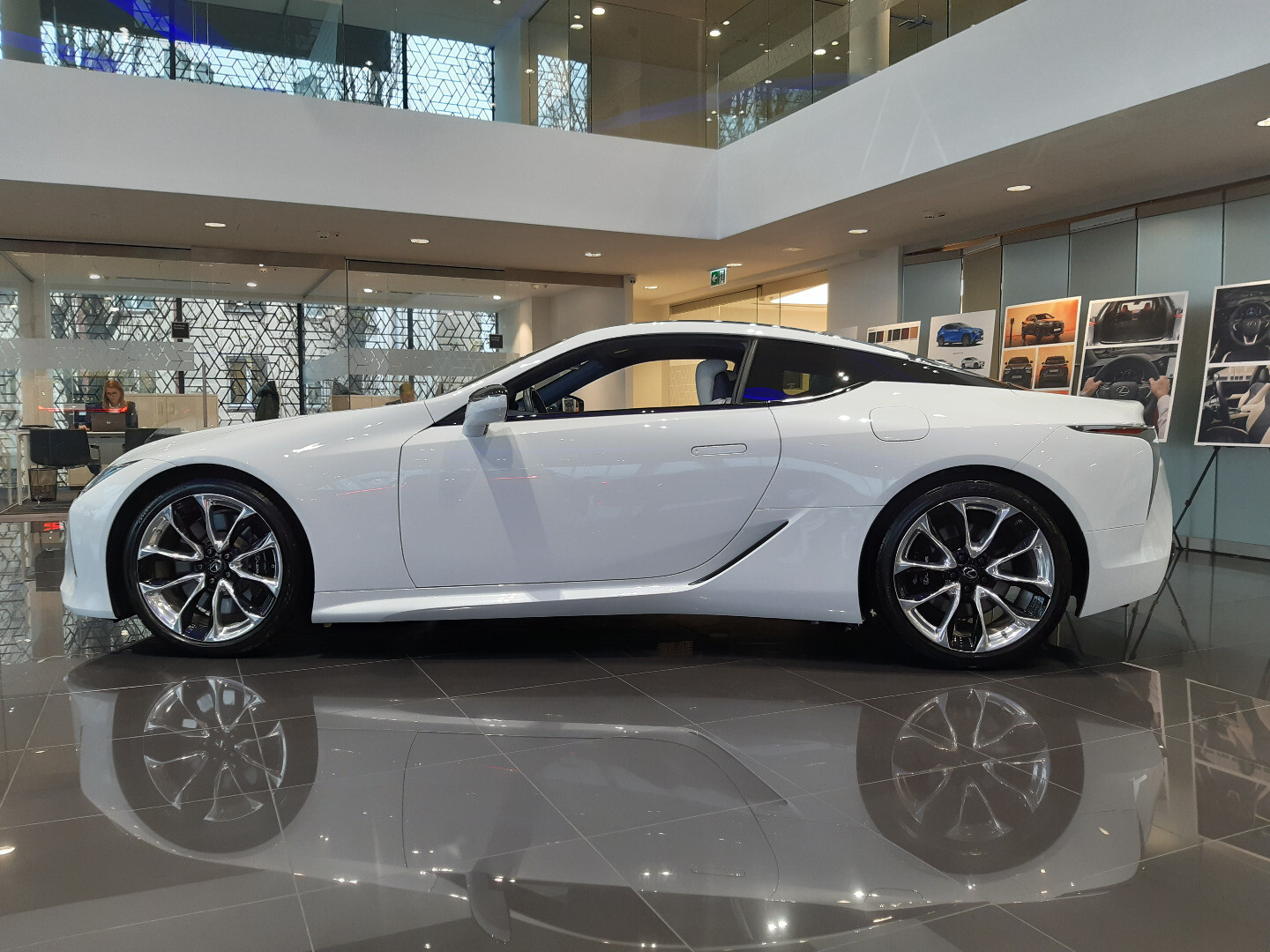 Lexus LC