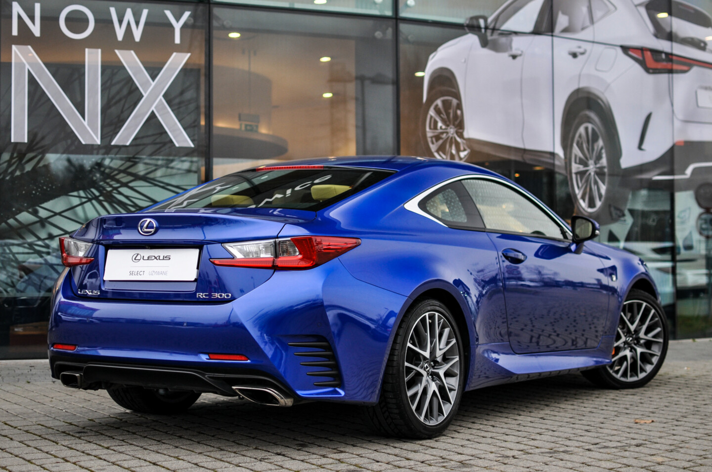 Lexus RC